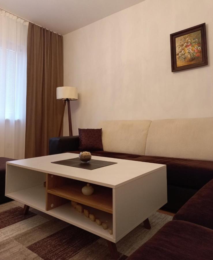 Apartment Emmi Sarajevo Eksteriør billede