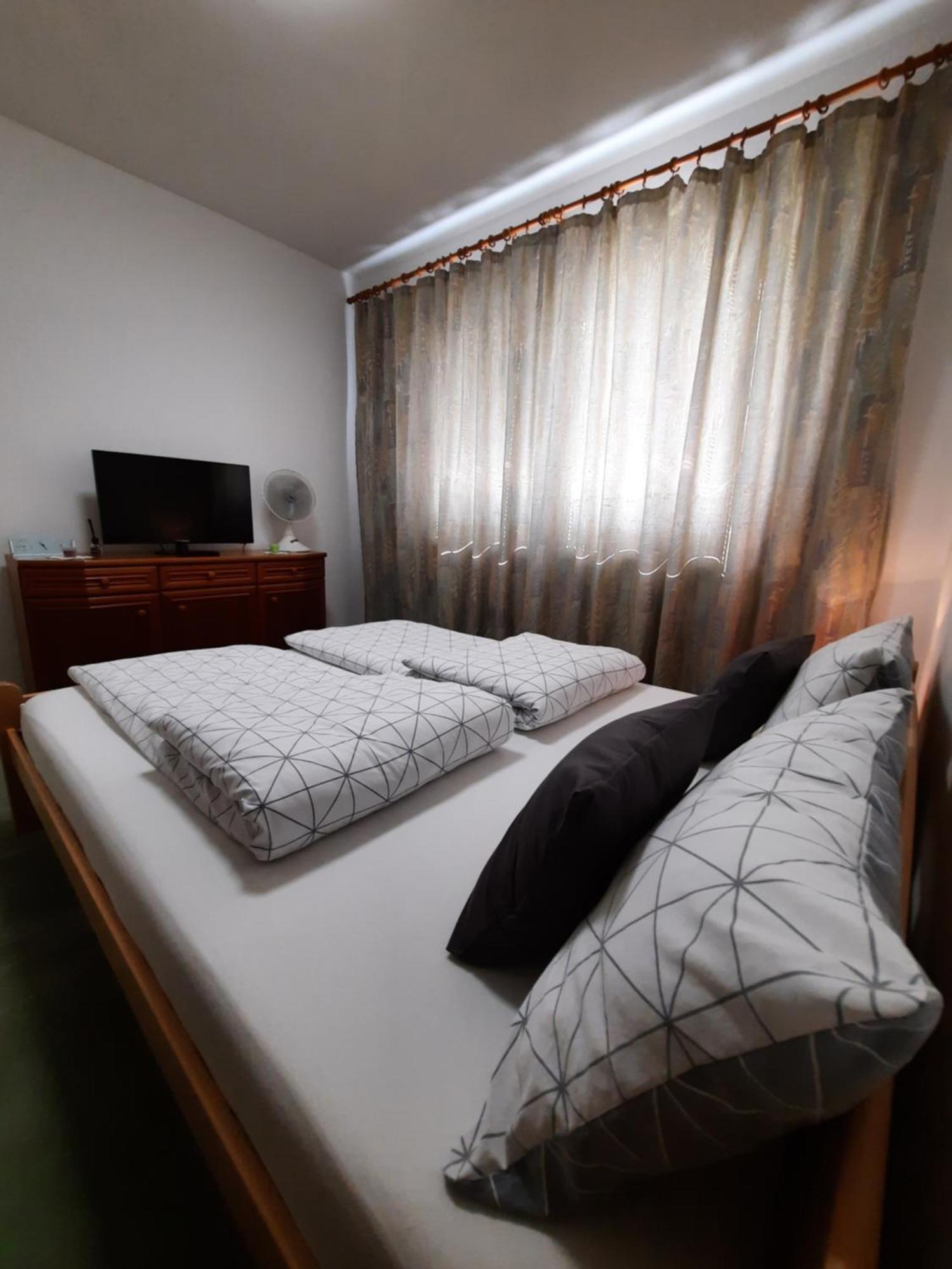 Apartment Emmi Sarajevo Eksteriør billede